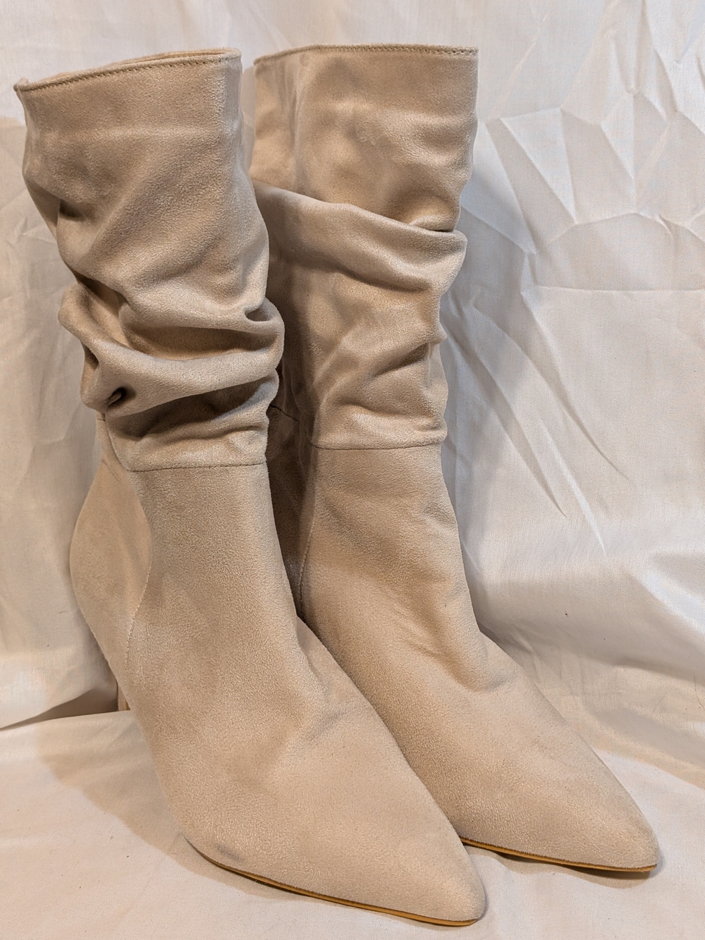 Slouchy Pointed-Toe Mid-Calf Boots - Cream
